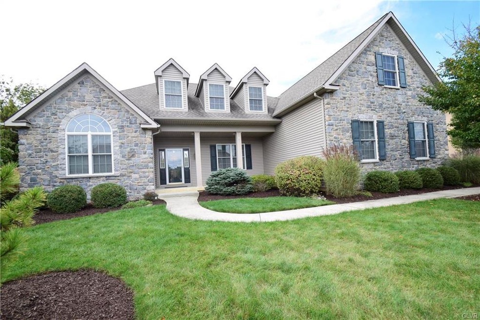 5560 Covenant Ct, Allentown, PA 18106 - photo 1