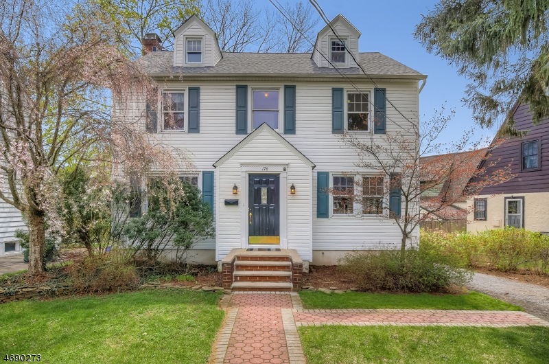 176 Myrtle Ave, Millburn, NJ 07041 - photo 1