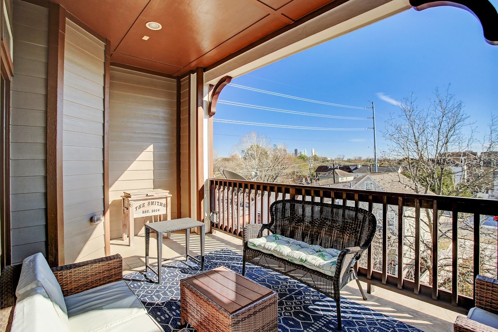 816 Yale St unit B, Houston, TX 77007 - photo 1