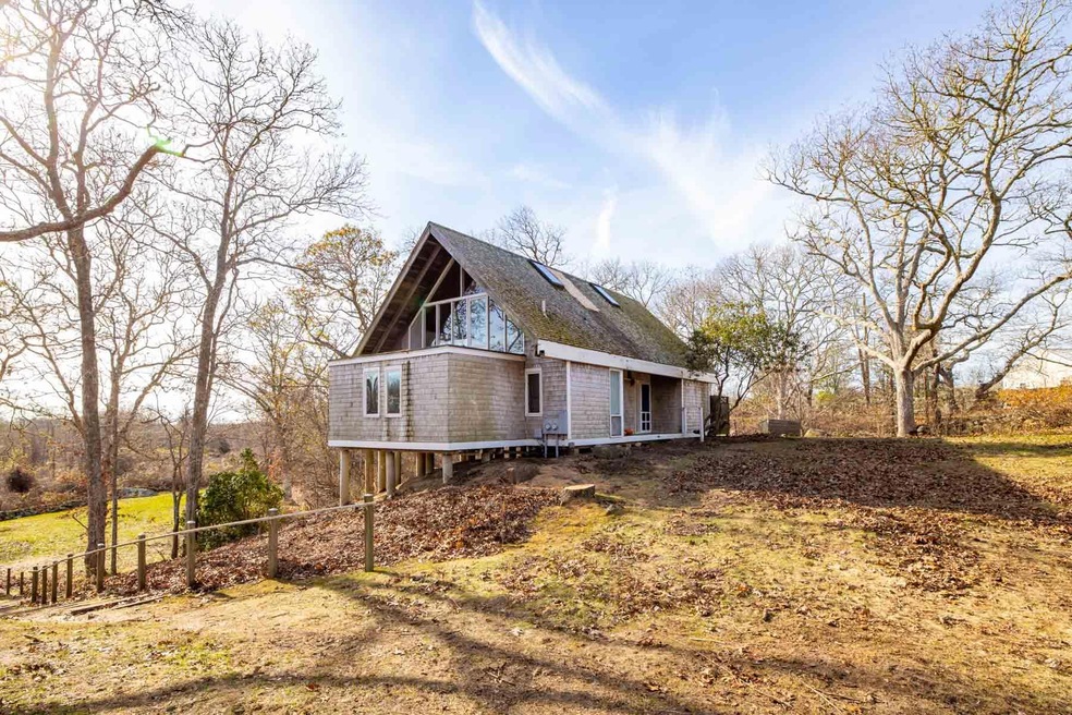 252 Middle Road