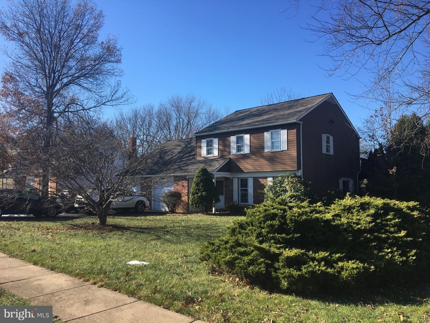 114 Village Green Ln, Dublin, PA 18917 - photo 1