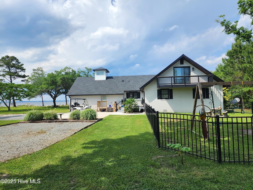 Coming Soon $975,000