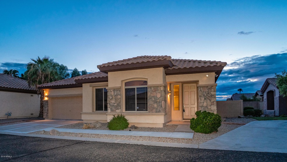 960 E Sheffield Ave, Chandler, AZ 85225 - photo 1