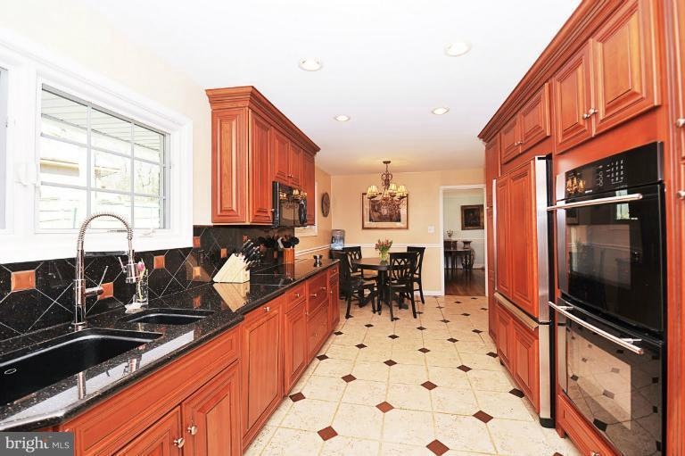 1224 Tudor Place, Alexandria, VA 22307 - photo 1