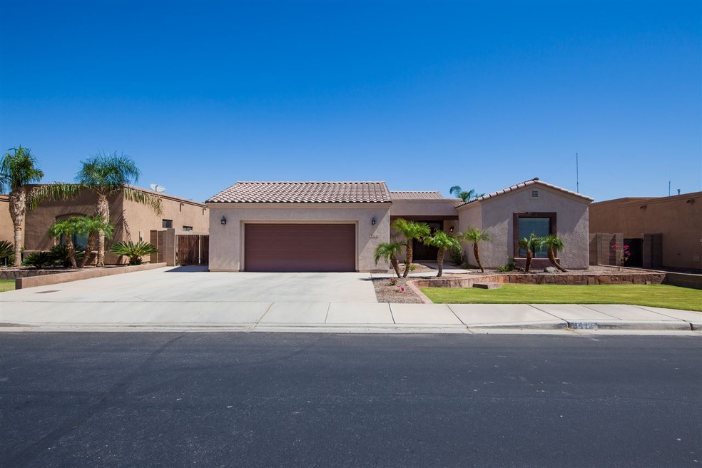 3412 W 18 Ln, Yuma, AZ 85364 - photo 1