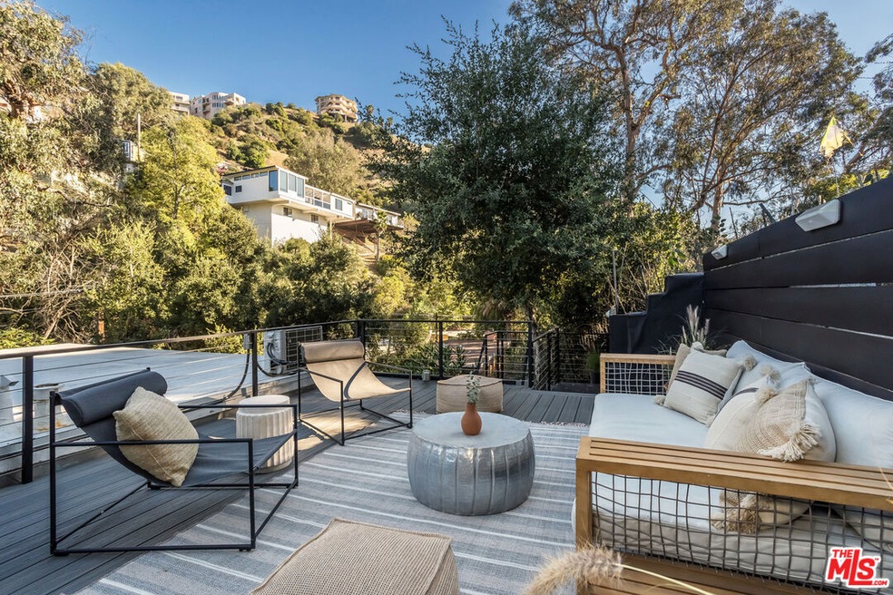 8109 Willow Glen Rd, Los Angeles, CA 90046 MLS 23330779