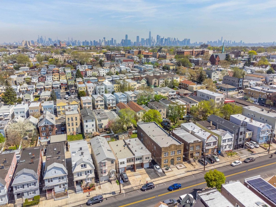 328 Danforth Ave, Jersey City, NJ 07305 - photo 1