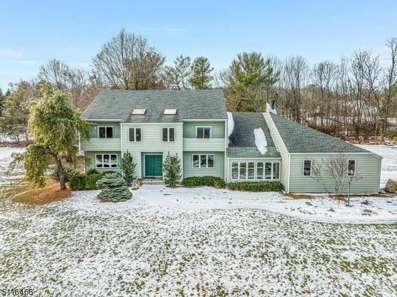 6 Partridge Run, Hampton, NJ 08827 - photo 1