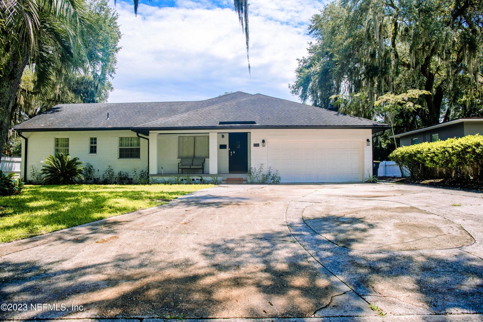 5766 Cedar Oaks Dr, Jacksonville, FL 32210 - photo 1