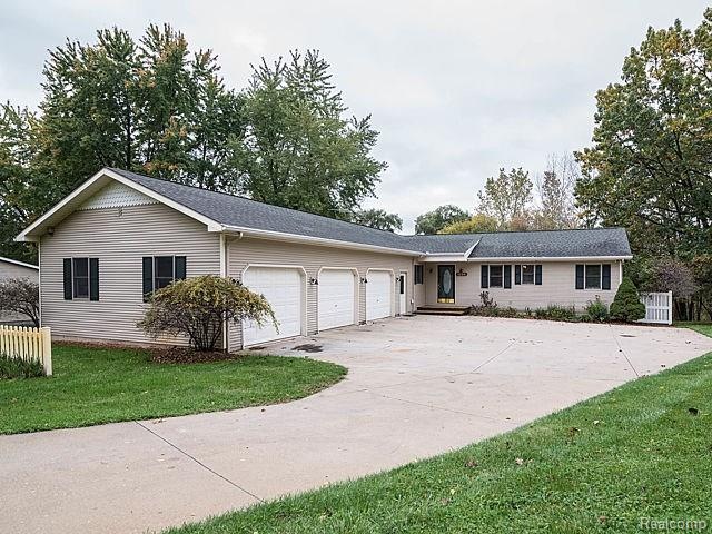 Charming front elevation