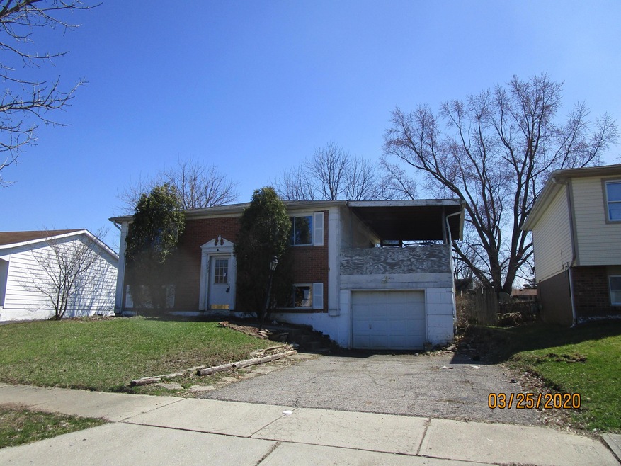 3103 Valleywood Dr, Columbus, OH 43223 - photo 1