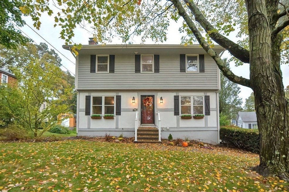 28 Stubb St, Franklin, MA 02038 - photo 1