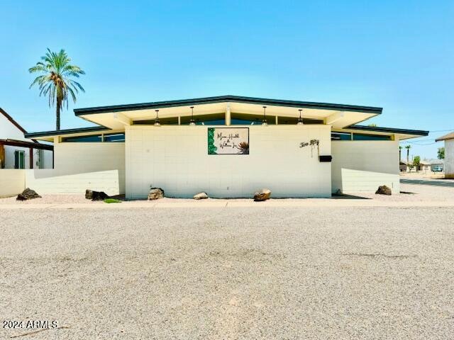 Under Contract $385,000