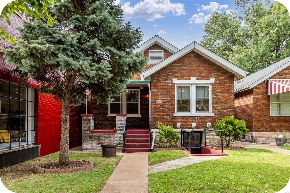 5218 Chippewa St, Saint Louis, MO 63109 - photo 1