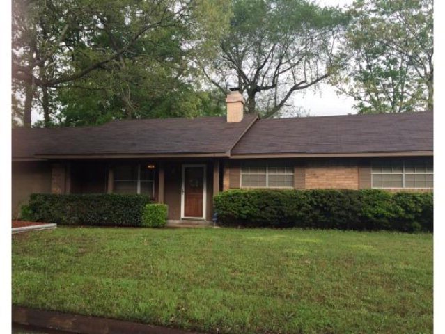 4227 Western Oak St, Nacogdoches, TX 75964 - photo 1