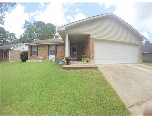 212 Dawn Dr, Pineville, LA 71360 - photo 1