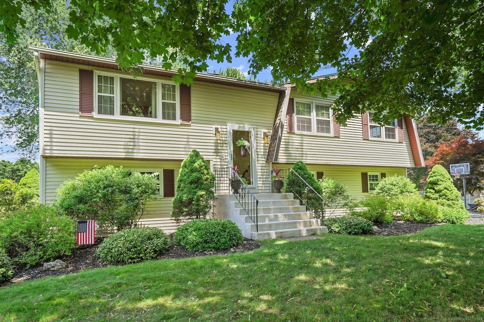 1167 New London Turnpike, Glastonbury, CT 06033 - photo 1