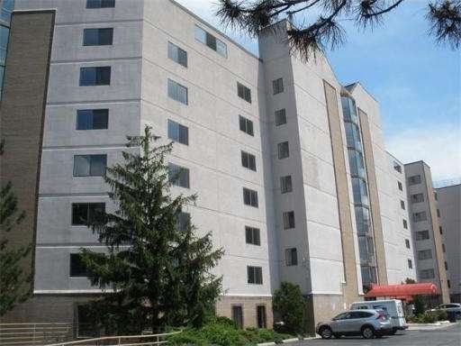 Horizon East unit 709, Watertown, MA 02472 - photo 1