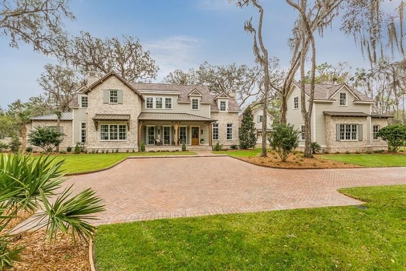 16 Hinchinbrooke Cir, Saint Simons Island, GA 31522 - photo 1