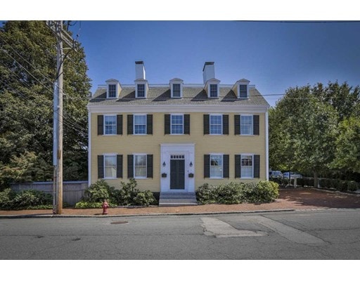 3 Federal St unit A, Newburyport, MA 01950 - photo 1