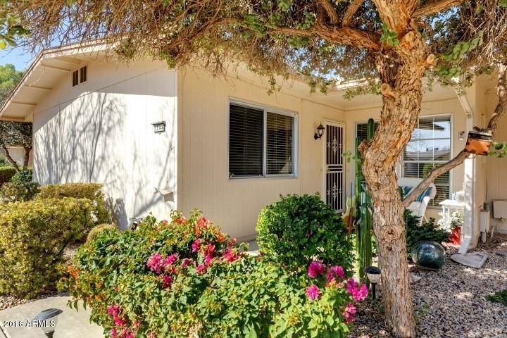 573A2771 (Small)