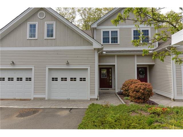 101 Church Rd unit 15, Southbury, CT 06488 - photo 1