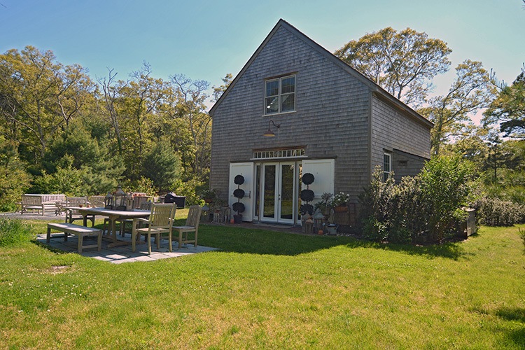 11 Chappaquiddick Ave, West Tisbury, MA 02568 - photo 1