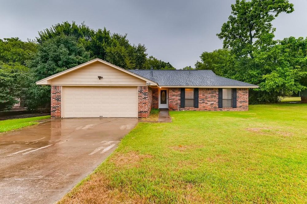 710 Vine St, Weatherford, TX 76086 - photo 1