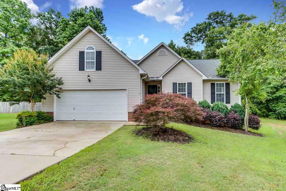 5 Sutters Glen Ct, Mauldin, SC 29662 - photo 1