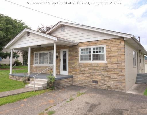 213 95th St, Charleston, WV 25315 - photo 1