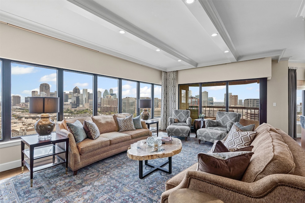 La Tour Condominiums unit 1906, Dallas, TX 75204 - photo 1