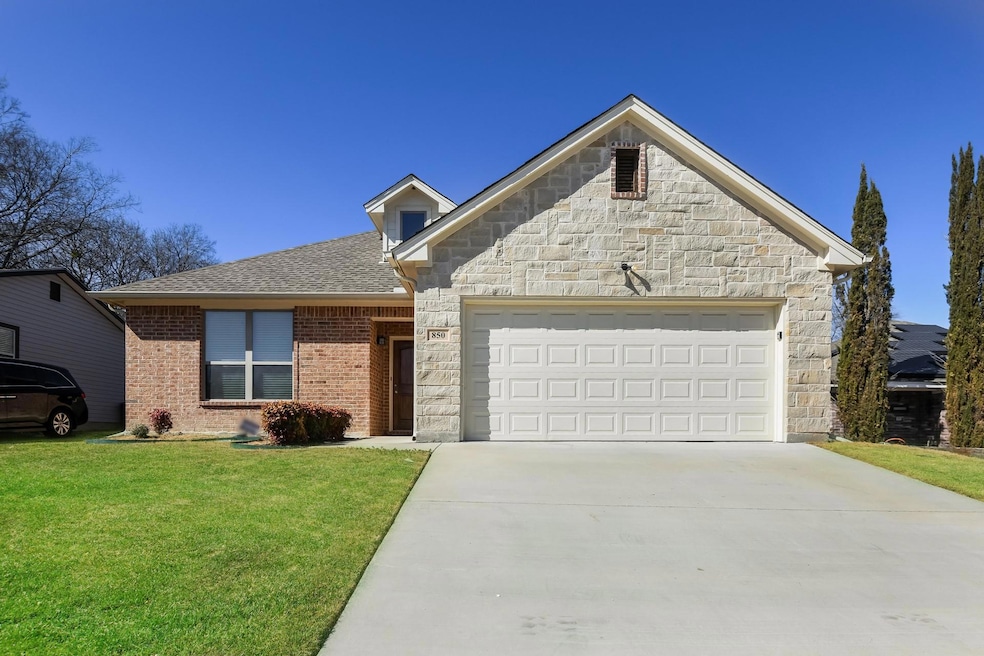 850 Mirike Dr, Fort Worth, TX 76108 - photo 1