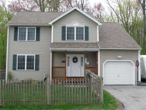 83 17th St, Lowell, MA 01850 - photo 1