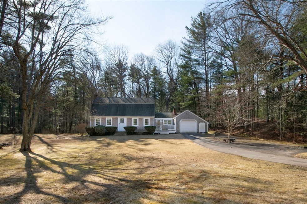 34 Old Cart Path Ln, Pembroke, MA 02359 - photo 1