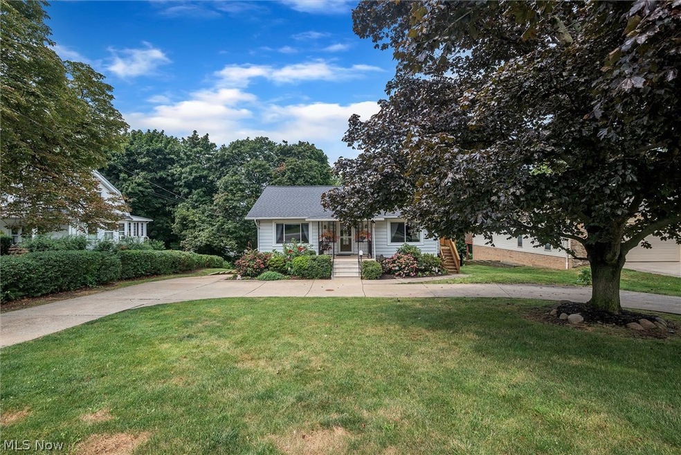 29115 Ridge Rd, Wickliffe, OH 44092 - photo 1