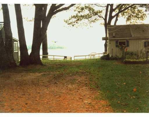 Land.
