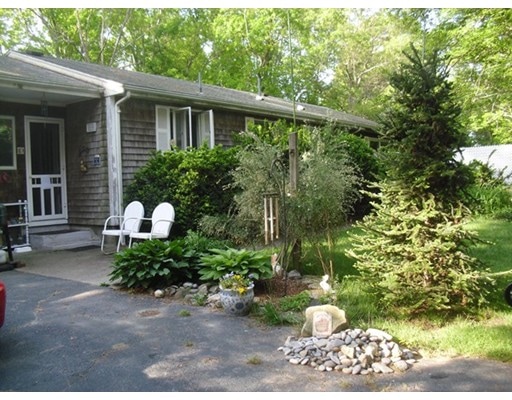 399 Gilbert St, Mansfield, MA 02048 - photo 1