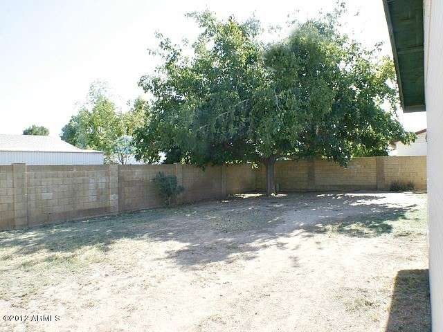 023-292586 - Backyard alternative view