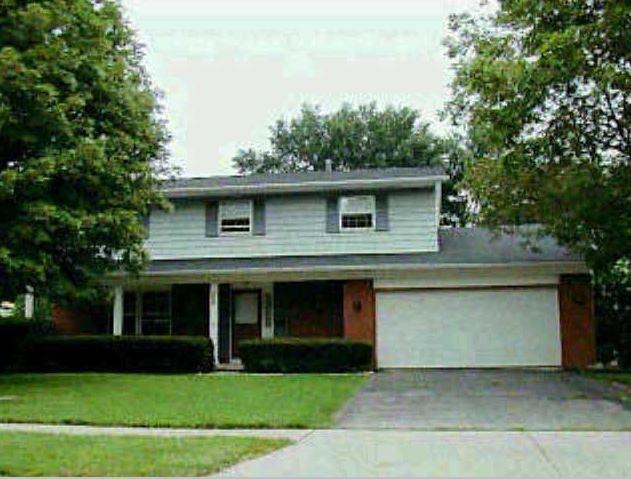 2106 Sumac
