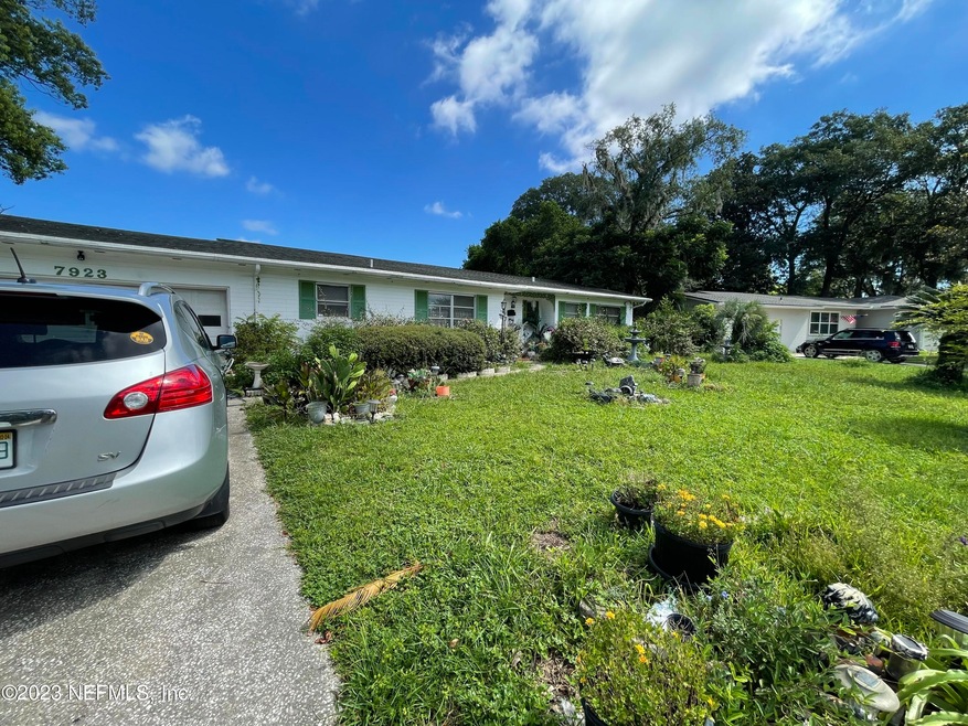 7923 Alderman Rd, Jacksonville, FL 32211 - photo 1