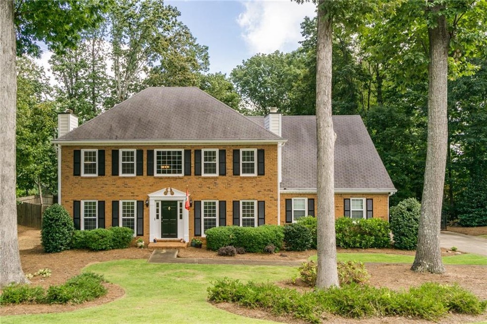 BEAUTIFUL FOUR BEDROOM TRADITIONAL HOME IN MARIETT