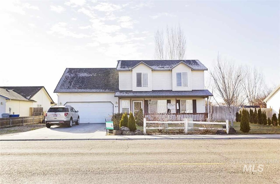 613 W Iowa Ave, Nampa, ID 83686 - photo 1