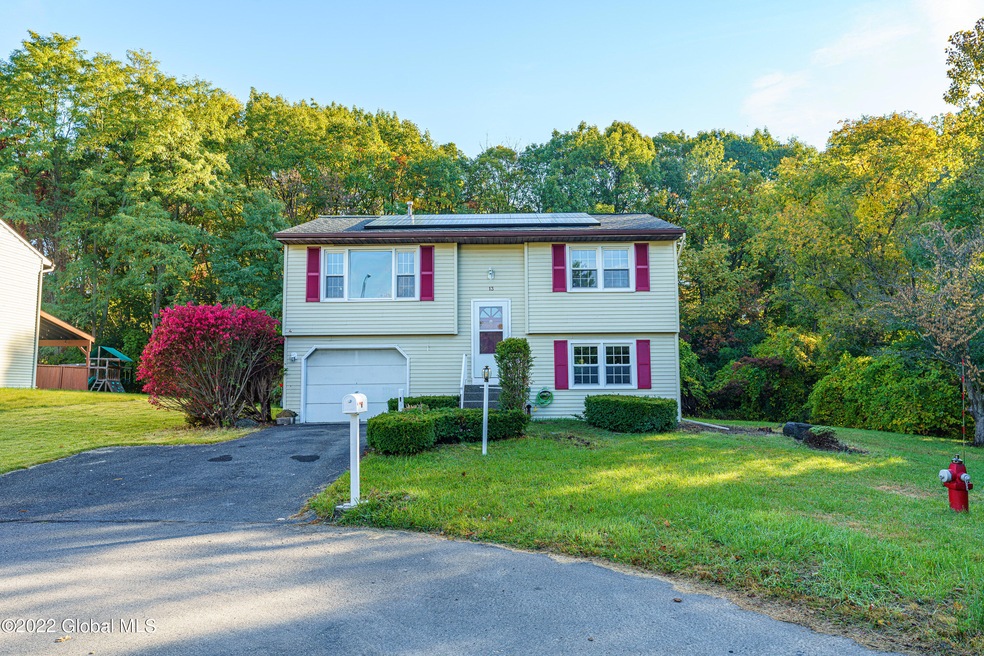 13 Rosemary Dr, Albany, NY 12211 - photo 1