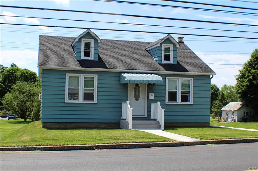 1210 Blue Valley Dr, Pen Argyl, PA 18072 - photo 1