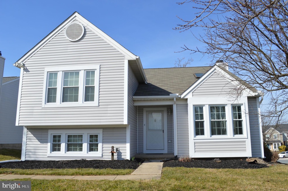 4 Latimore Ct, Reisterstown, MD 21136 - photo 1