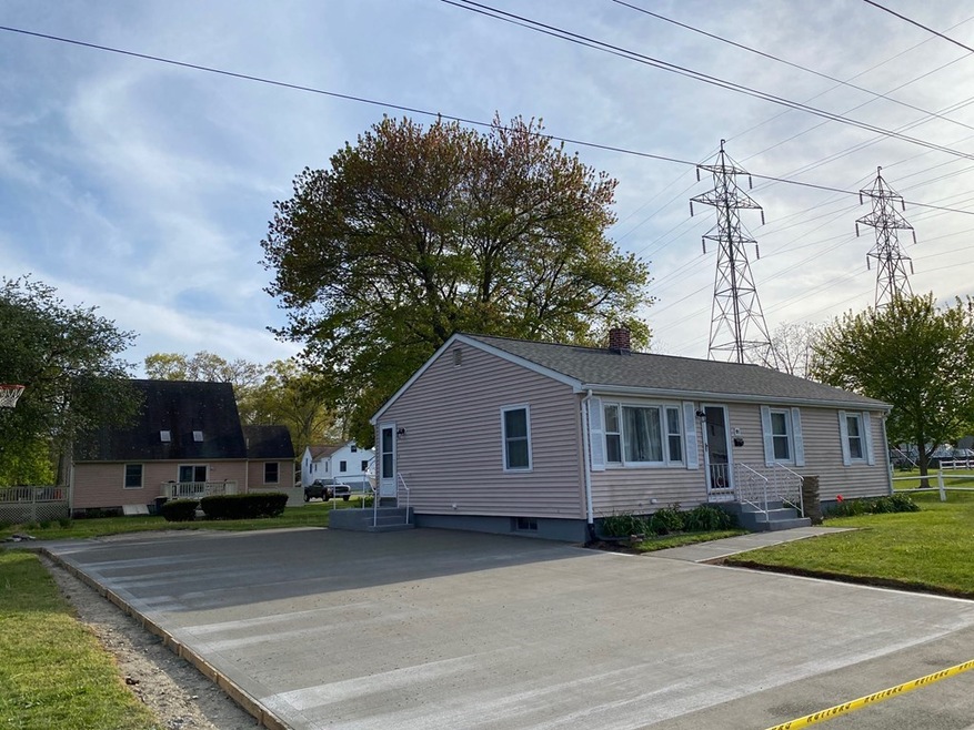 91 Mason Ave, Somerset, MA 02726 - photo 1