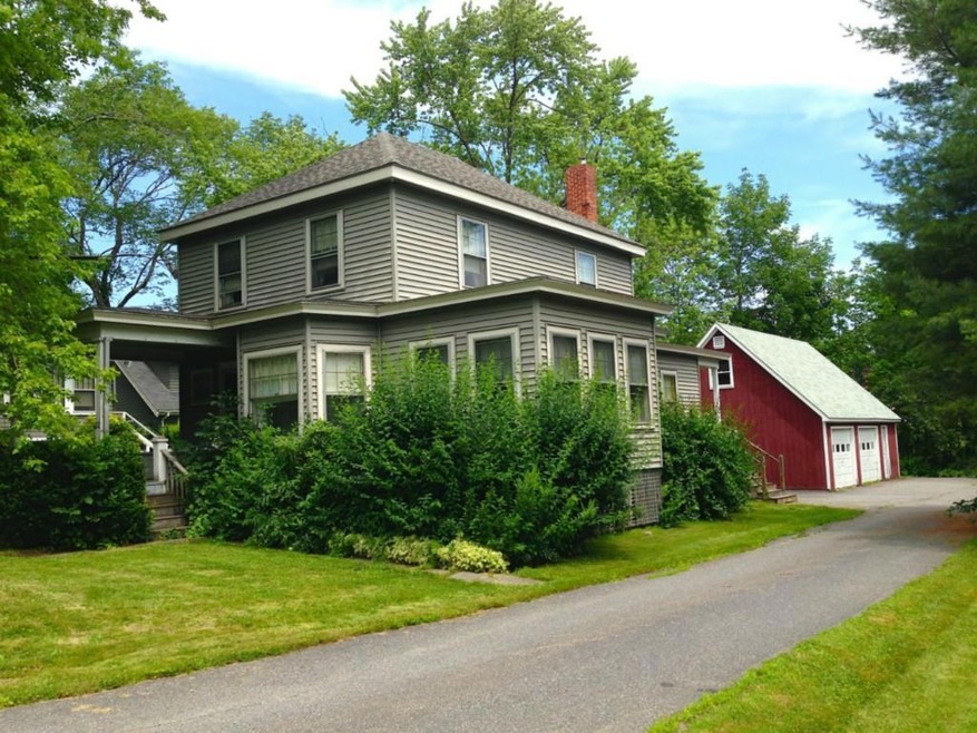 Front of 22 Bristol Rd with detached...