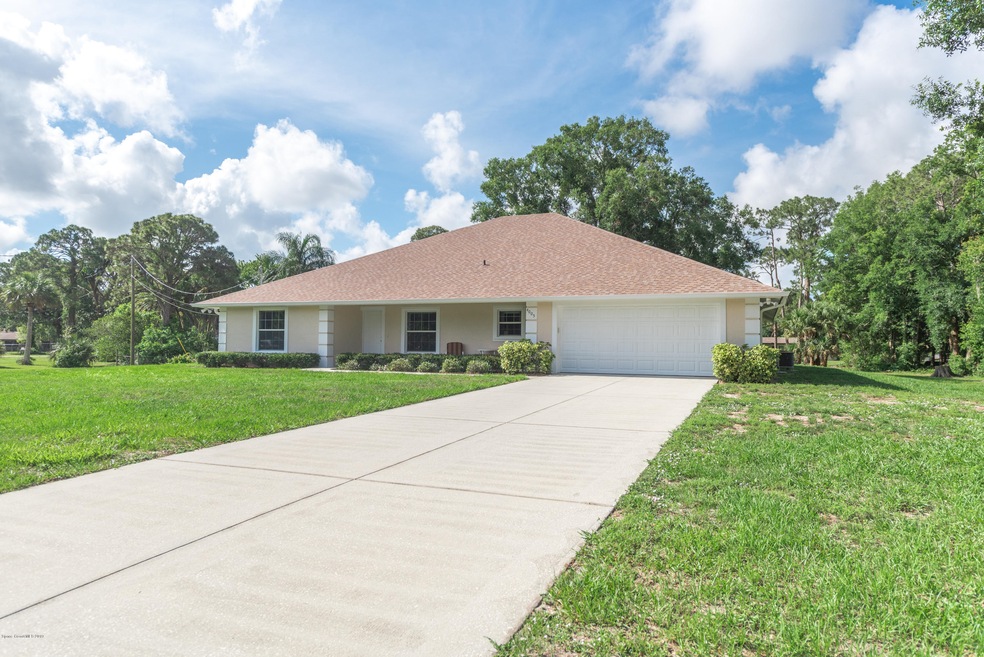 4005PeppertreeStBMRE-5