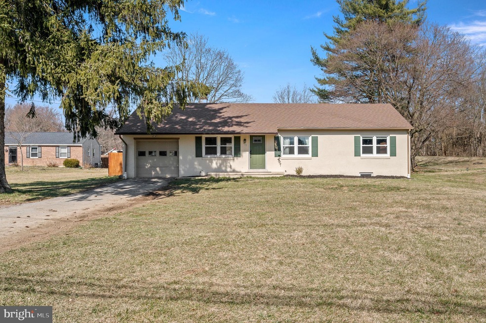 1439 Horseshoe Pike, Glenmoore, PA 19343 - photo 1