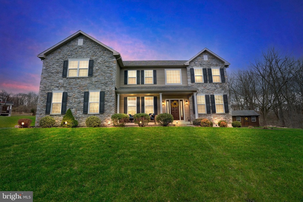 Sold $915,000 • Co-Listing Agent